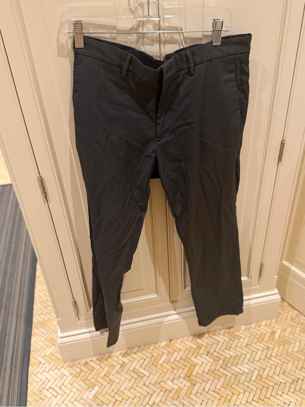 Theory Men's Black Dress Pants - Slim Straight